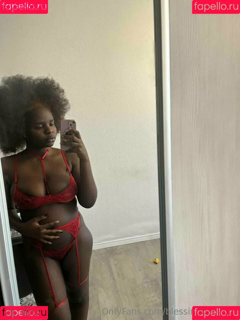 itsthalialove Onlyfans Photo Gallery 