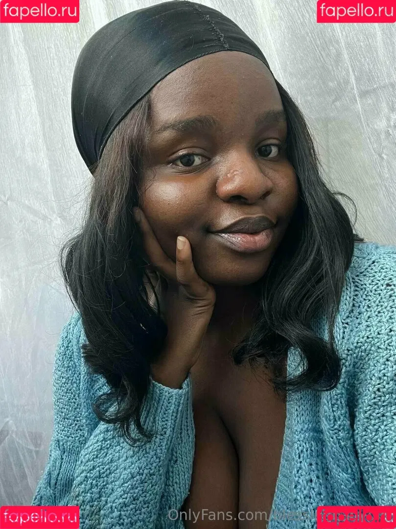 itsthalialove Onlyfans Photo Gallery 