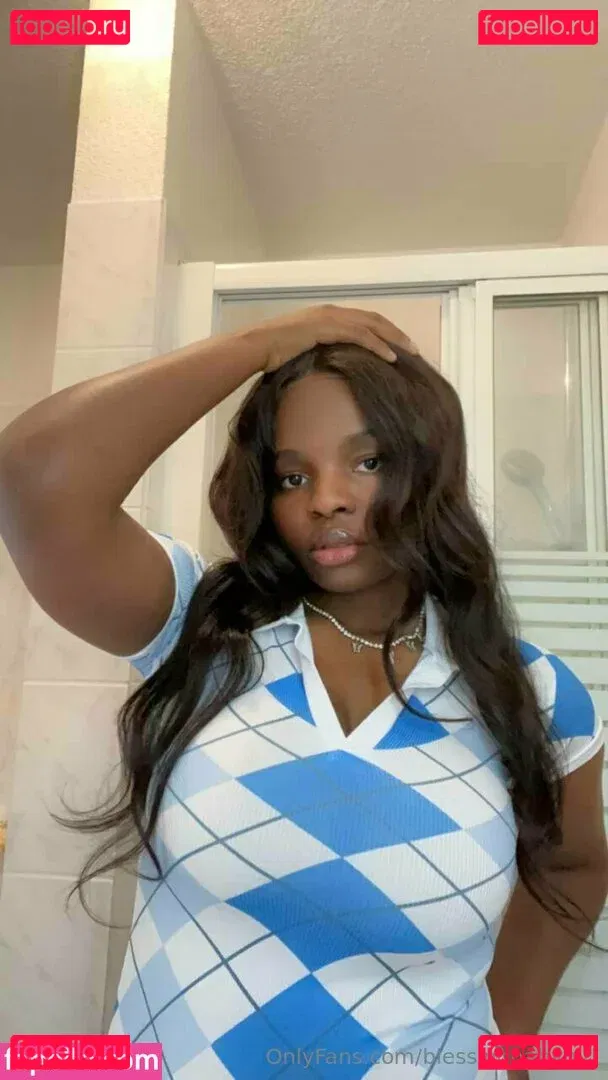 itsthalialove Onlyfans Photo Gallery 