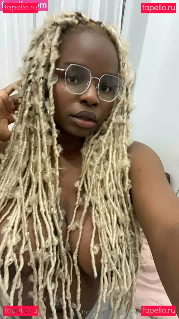 itsthalialove Onlyfans Photo Gallery 