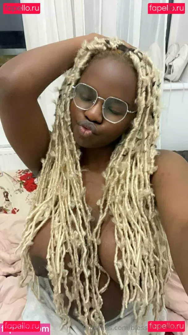 itsthalialove Onlyfans Photo Gallery 