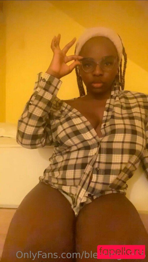 itsthalialove Nude Onlyfans Photo 46