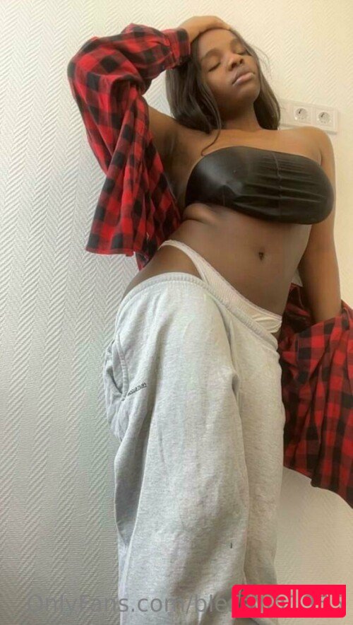 itsthalialove Nude Onlyfans Photo 6