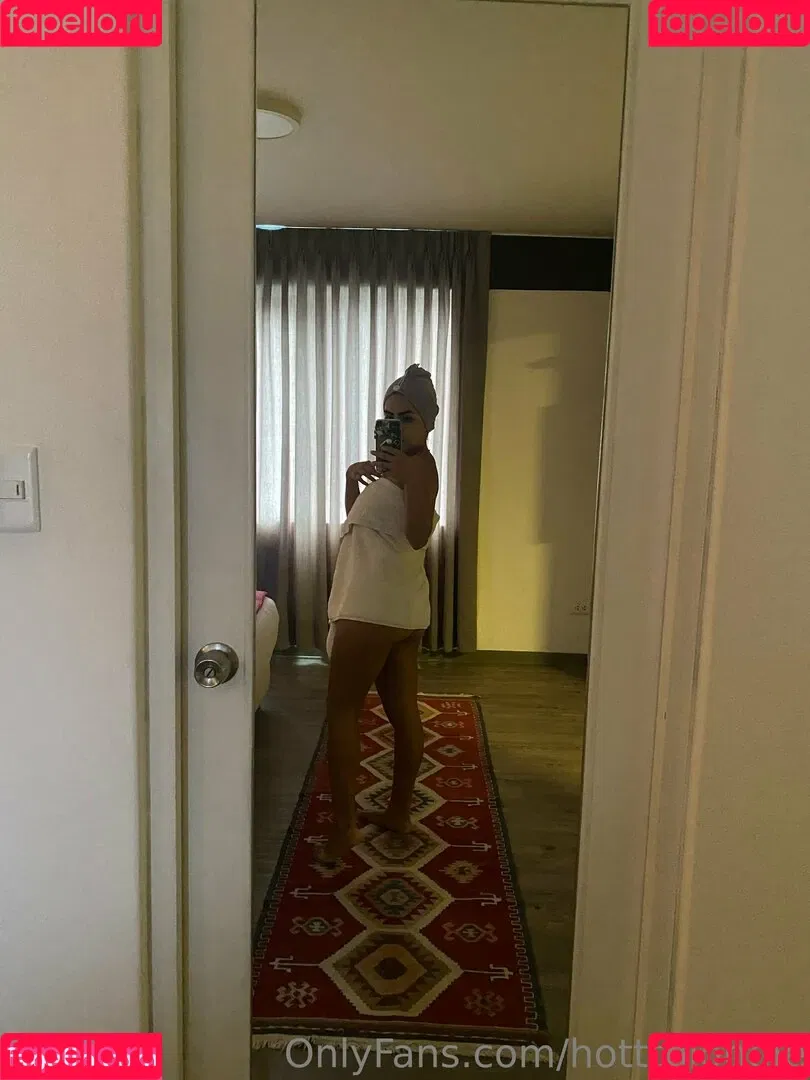 hotttblondie Onlyfans Photo Gallery 