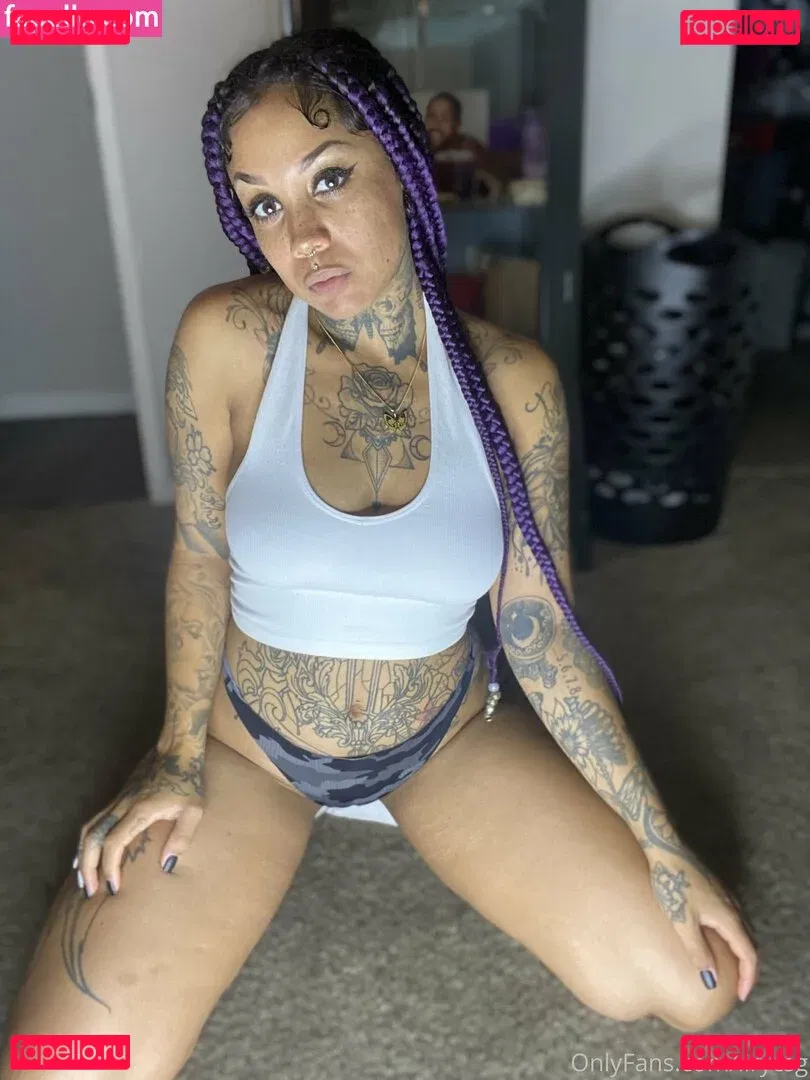 sgliryc Onlyfans Photo Gallery 