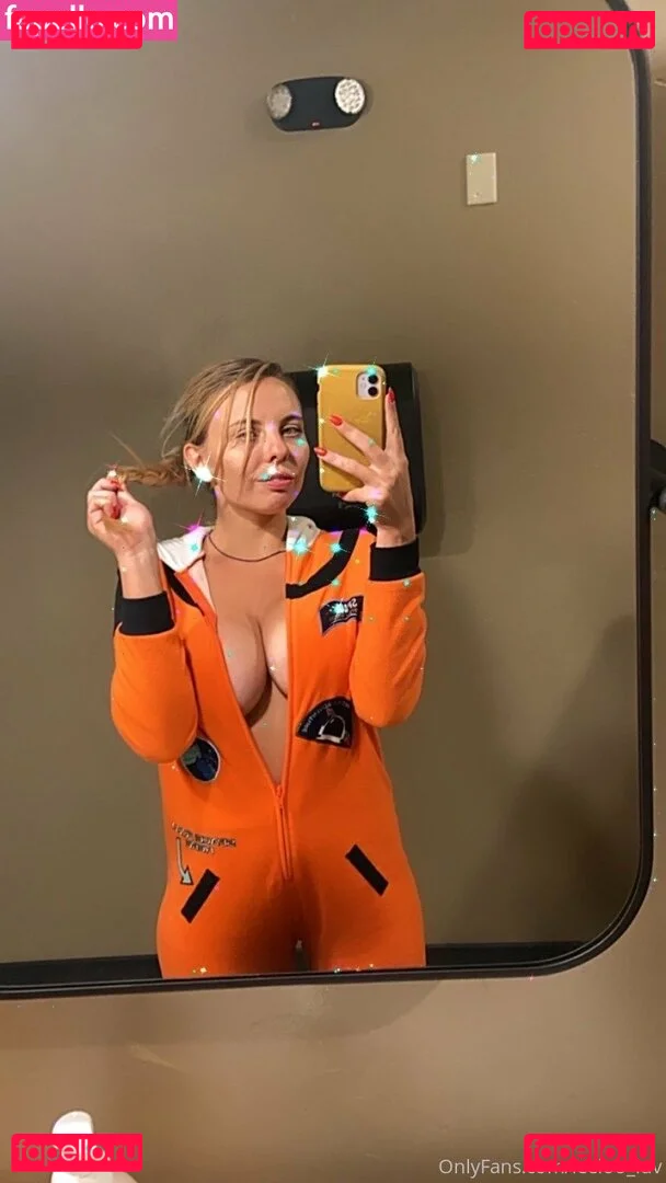 leeloo_luv Onlyfans Photo Gallery 