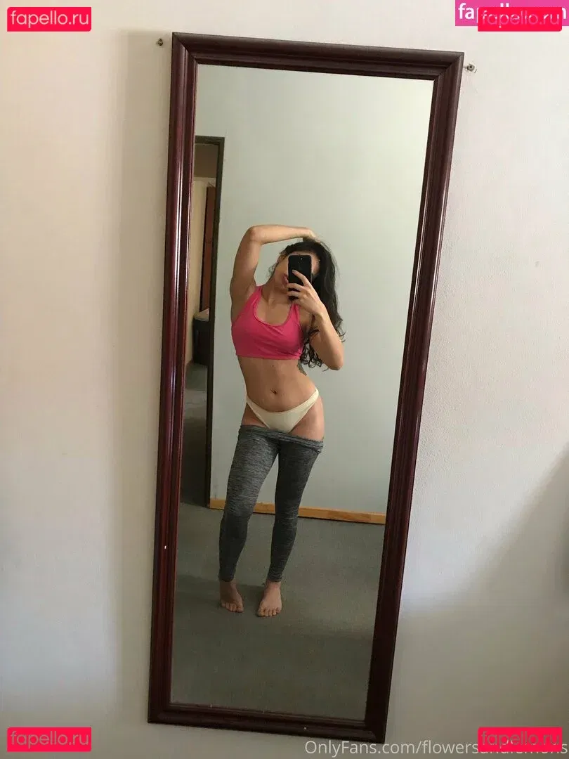 xoxoxogossip Onlyfans Photo Gallery 