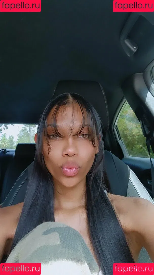 Eden Jabari Onlyfans Photo Gallery 