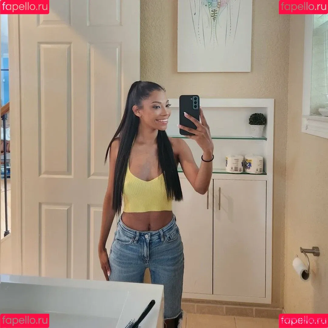 Eden Jabari Onlyfans Photo Gallery 
