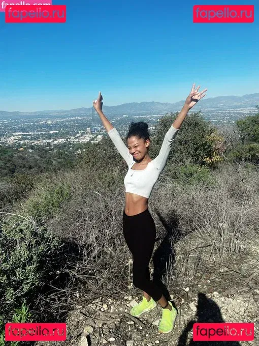 Eden Jabari Onlyfans Photo Gallery 