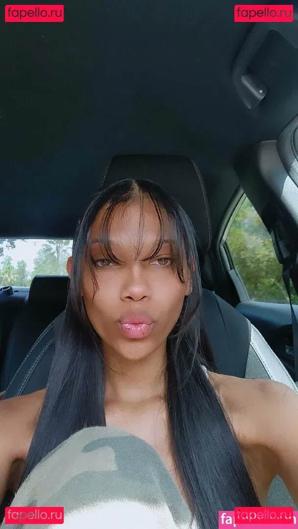 Eden Jabari Onlyfans Photo Gallery 