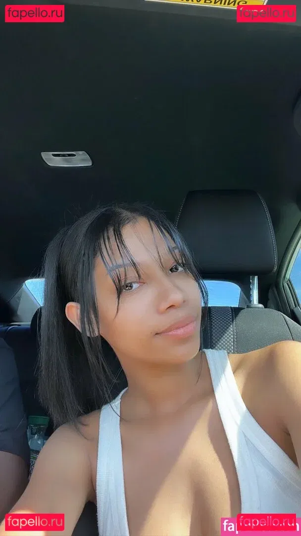 Eden Jabari Onlyfans Photo Gallery 