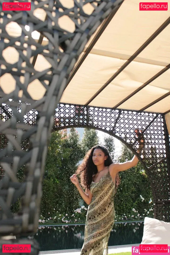 Eden Jabari Onlyfans Photo Gallery 