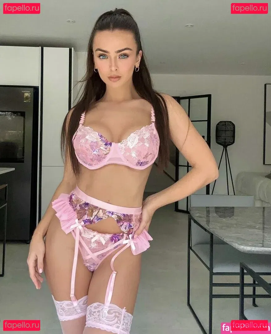 Kady McDermott Onlyfans Photo Gallery 