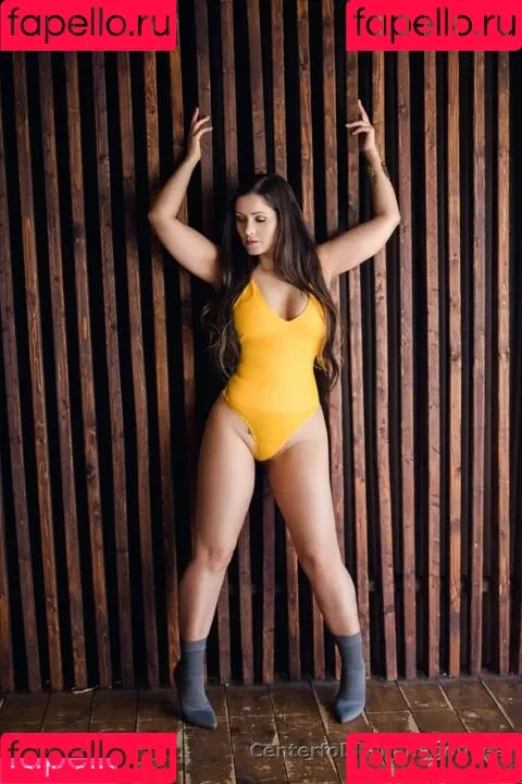 Nana Gouvêa Onlyfans Photo Gallery 