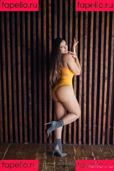 Nana Gouvêa Onlyfans Photo Gallery 