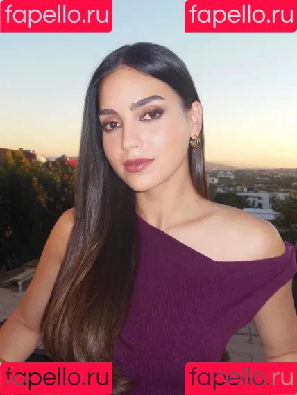 Melissa Barrera Onlyfans Photo Gallery 