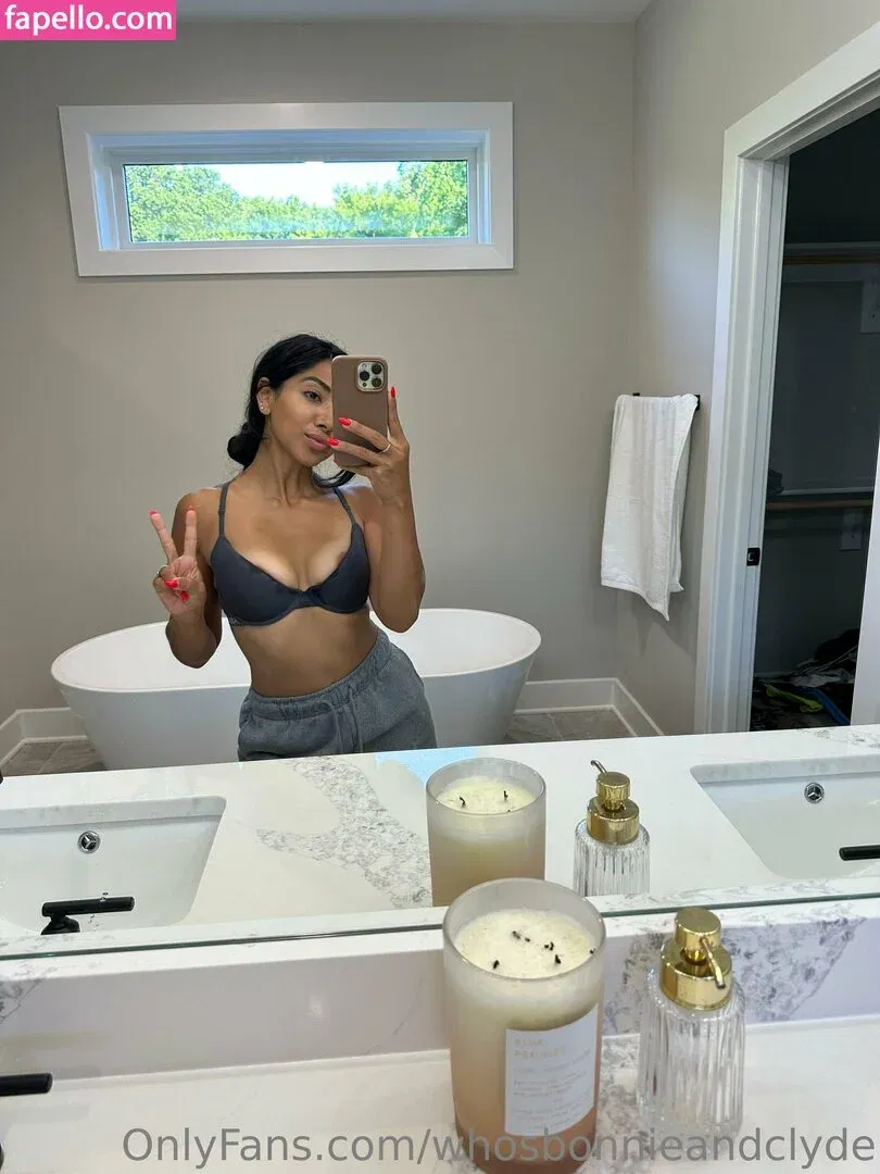 whosbonnieandclyde Onlyfans Photo Gallery 