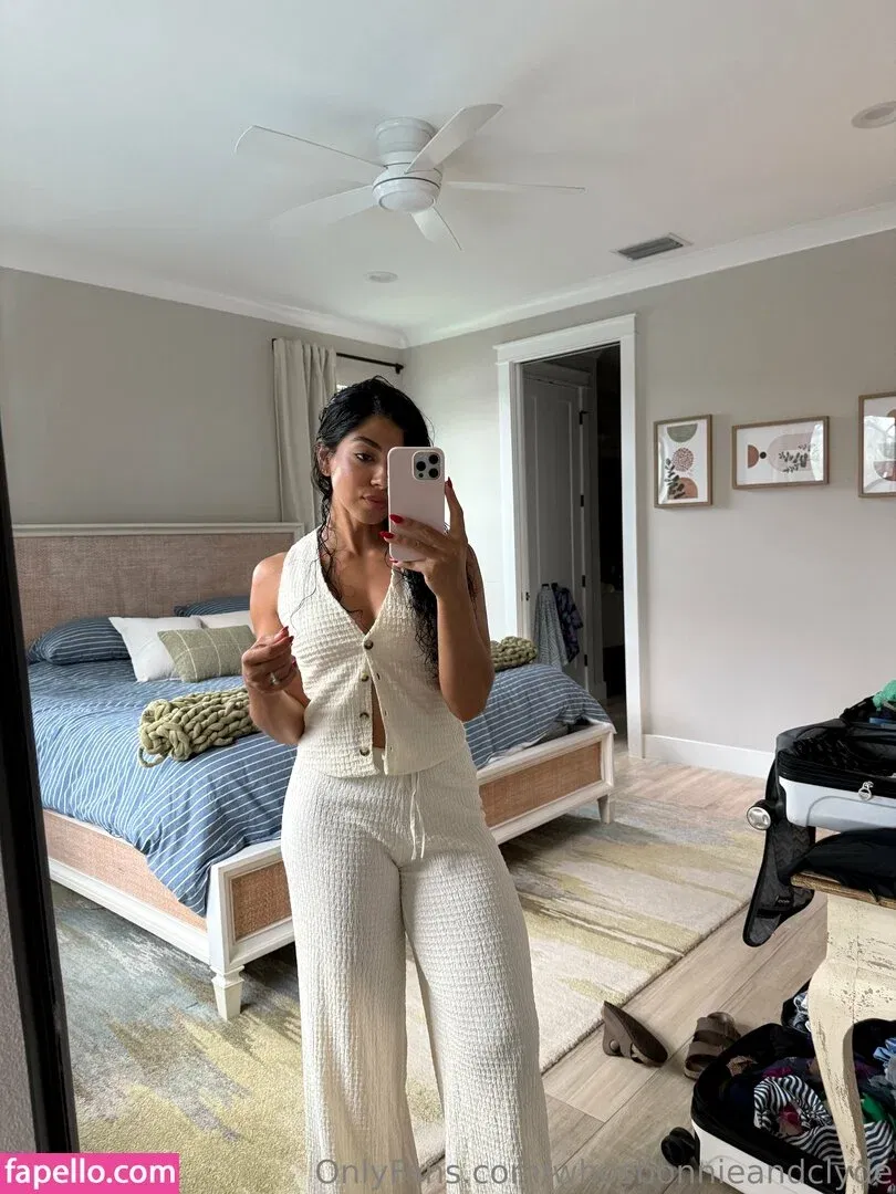 whosbonnieandclyde Onlyfans Photo Gallery 