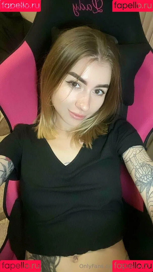 youralice33 Onlyfans Photo Gallery 