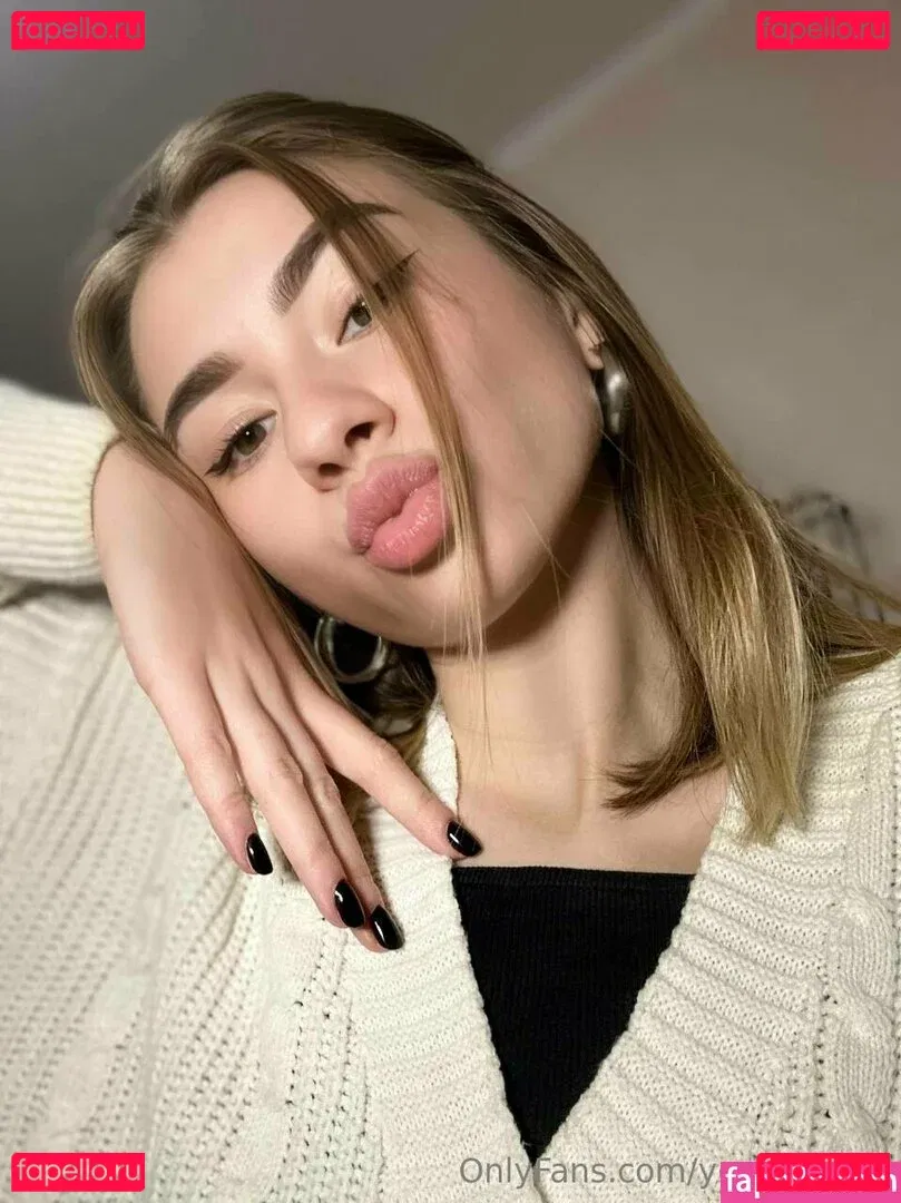 youralice33 Onlyfans Photo Gallery 