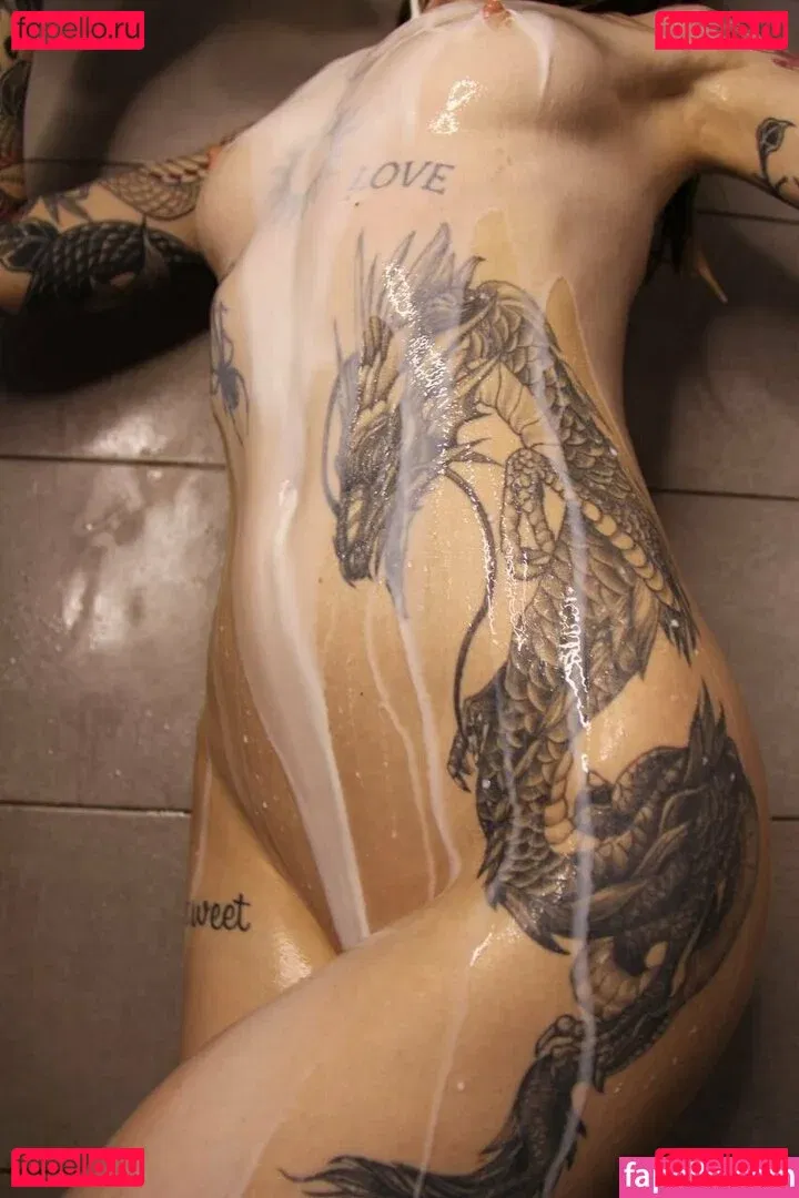 youralice33 Onlyfans Photo Gallery 