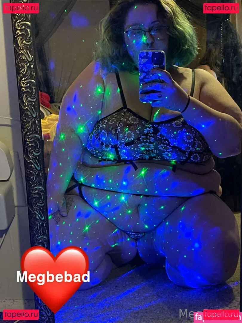 megbebad Onlyfans Photo Gallery 
