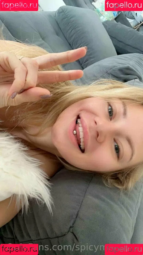 spicymariapie Onlyfans Photo Gallery 