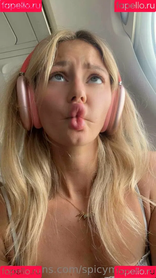 spicymariapie Onlyfans Photo Gallery 