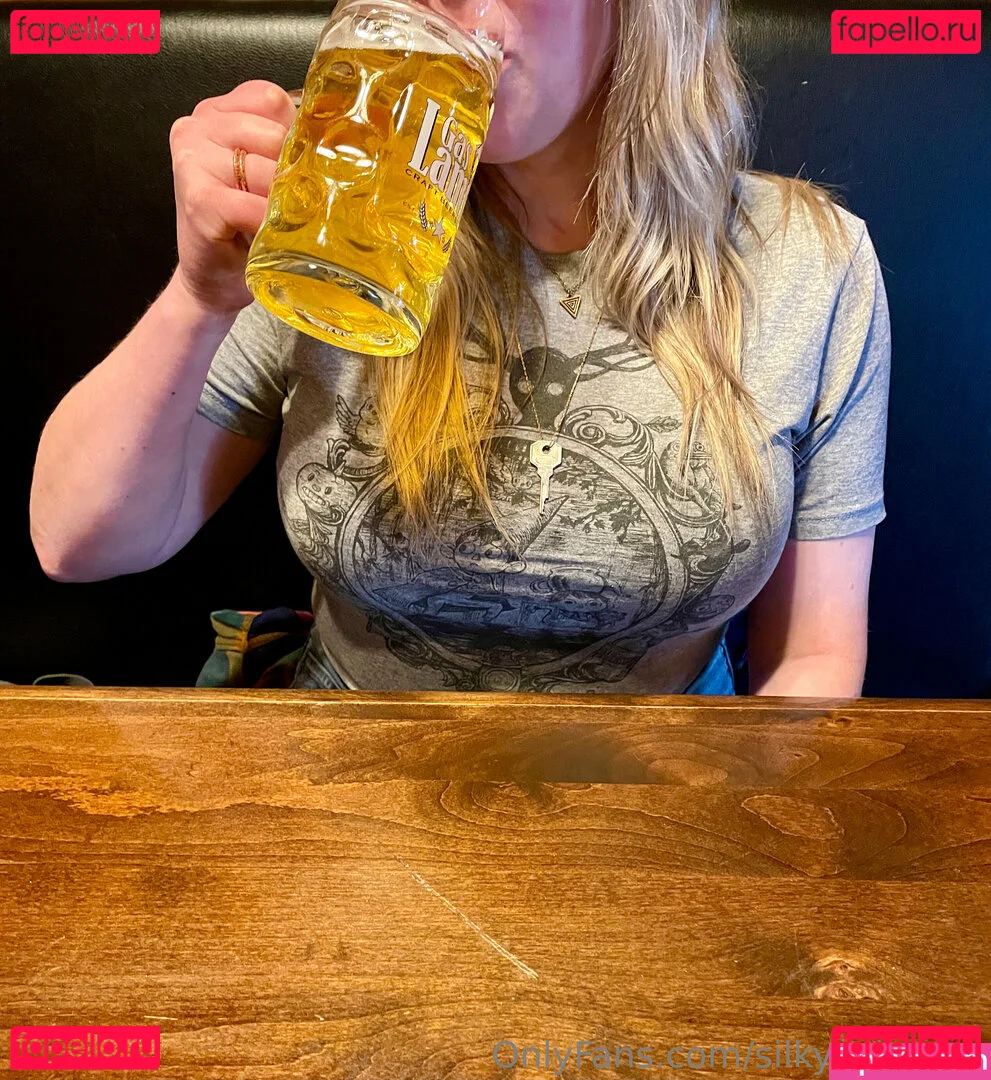 silkysolesyyc Onlyfans Photo Gallery 