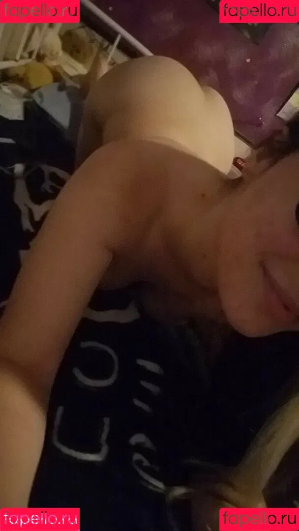 Kristeenahhbby Onlyfans Photo Gallery 