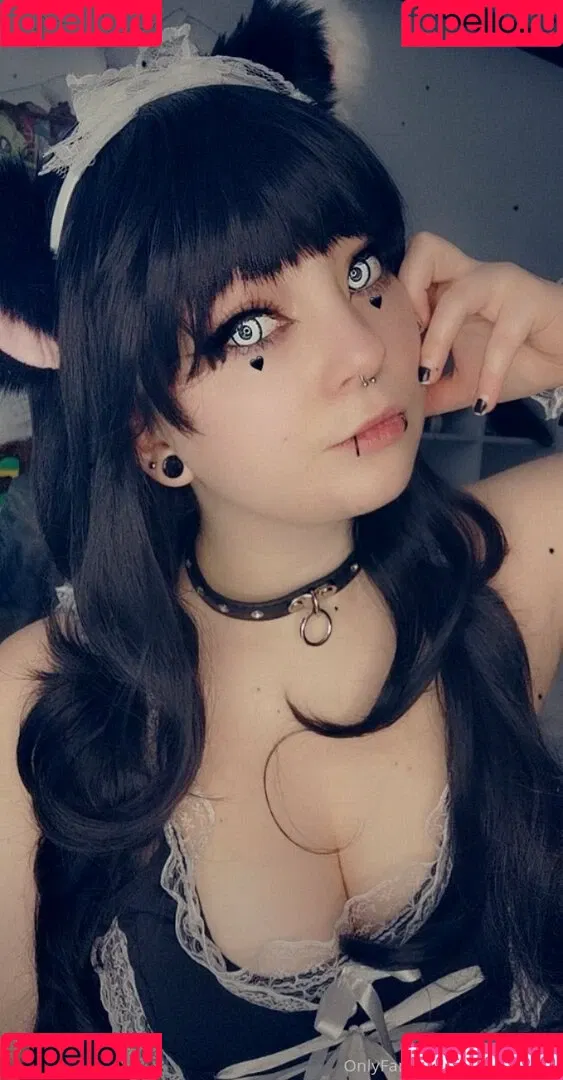 littlescarefox Onlyfans Photo Gallery 