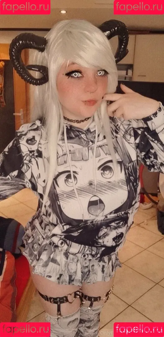 littlescarefox Onlyfans Photo Gallery 