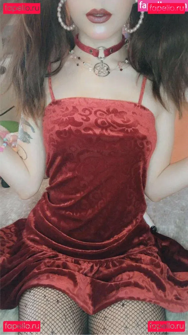 peachykaz Onlyfans Photo Gallery 