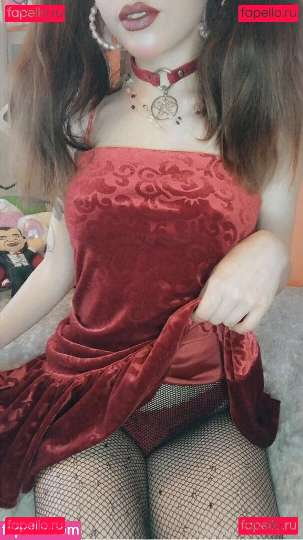 peachykaz Onlyfans Photo Gallery 