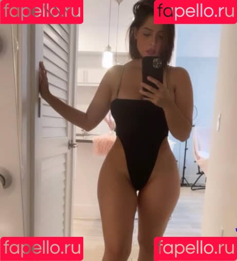 Gaby Vegas Onlyfans Photo Gallery 