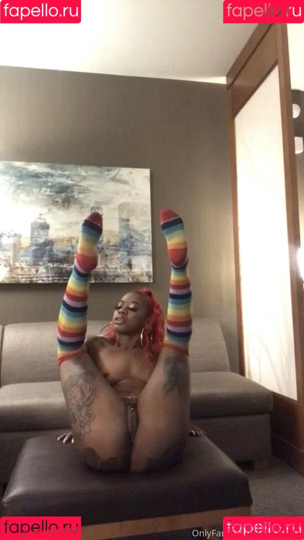 pinkkissesz Onlyfans Photo Gallery 