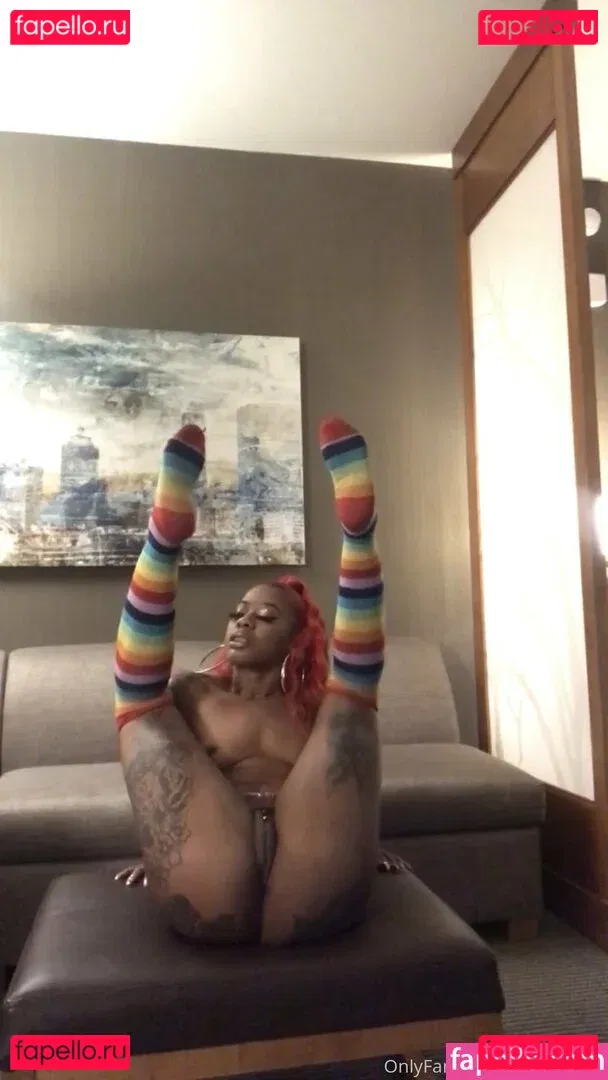 pinkkissesz Onlyfans Photo Gallery 