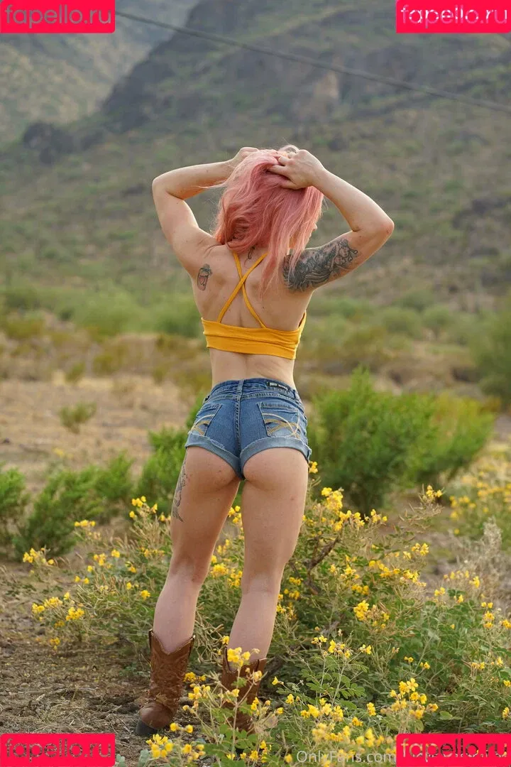 lucylavagirlfree Onlyfans Photo Gallery 