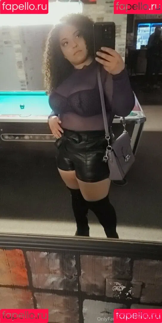 hot.lips Onlyfans Photo Gallery 