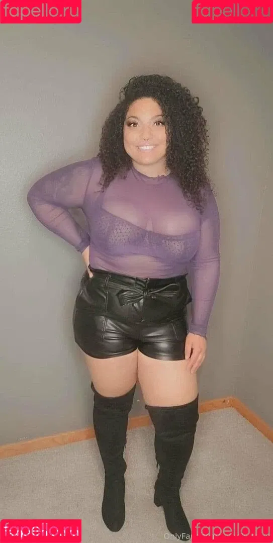 hot.lips Onlyfans Photo Gallery 