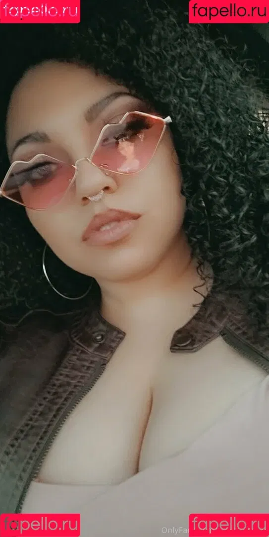 hot.lips Onlyfans Photo Gallery 