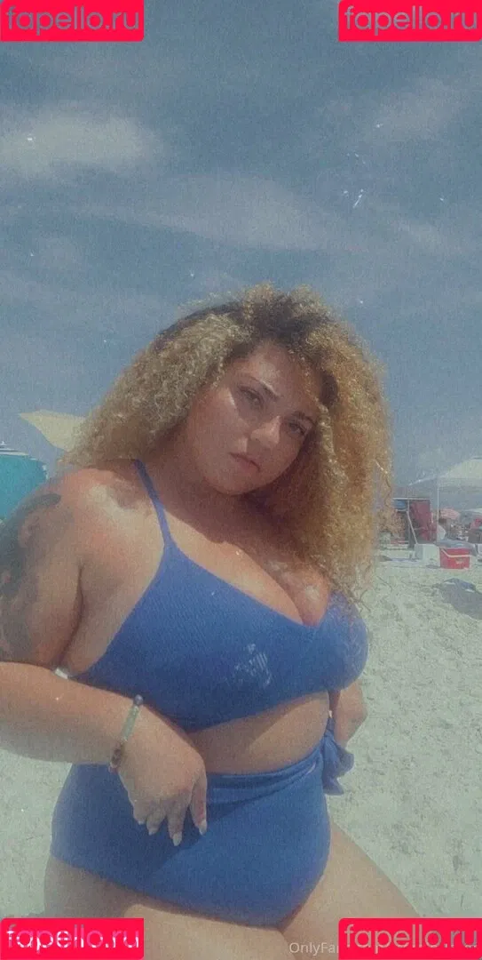 hot.lips Onlyfans Photo Gallery 