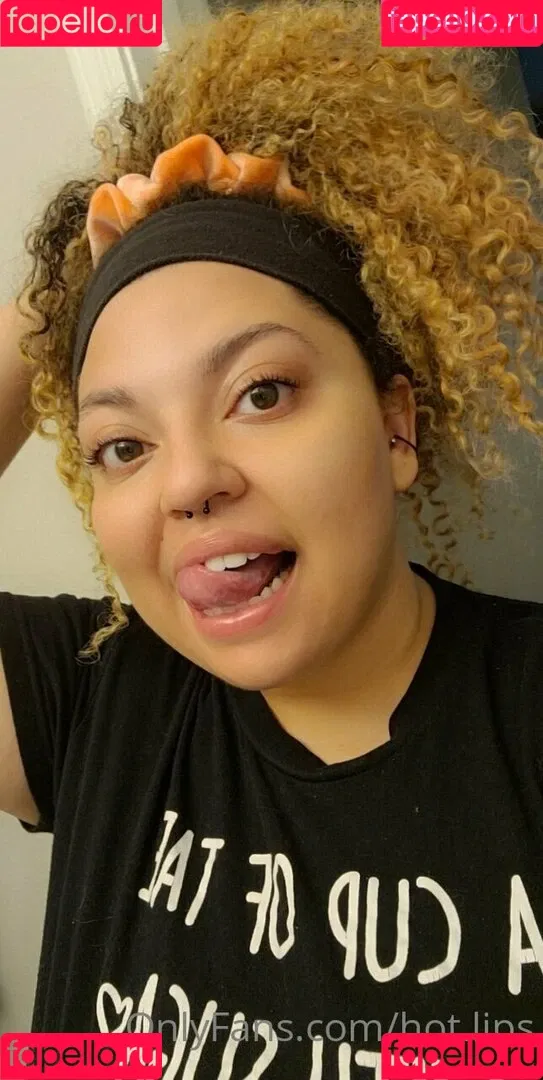hot.lips Onlyfans Photo Gallery 