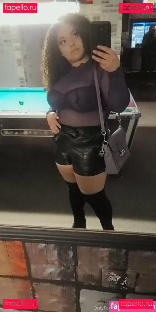 hot.lips Onlyfans Photo Gallery 