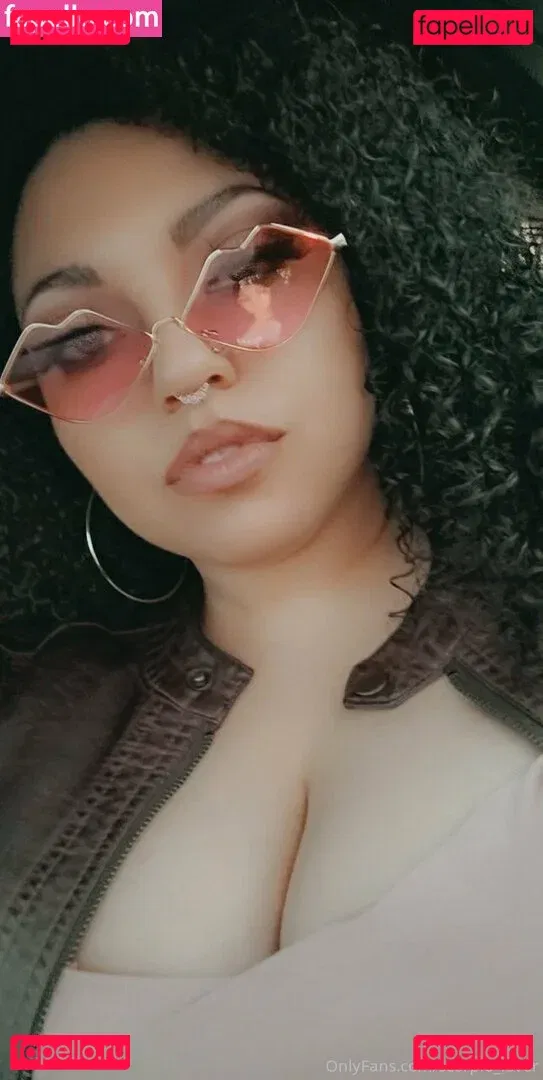 hot.lips Onlyfans Photo Gallery 