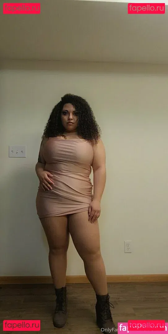 hot.lips Onlyfans Photo Gallery 