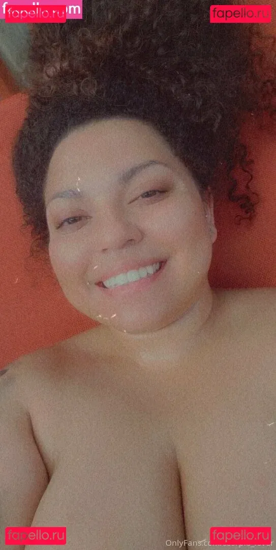 hot.lips Onlyfans Photo Gallery 