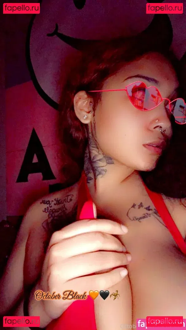 octoberblack23 Onlyfans Photo Gallery 