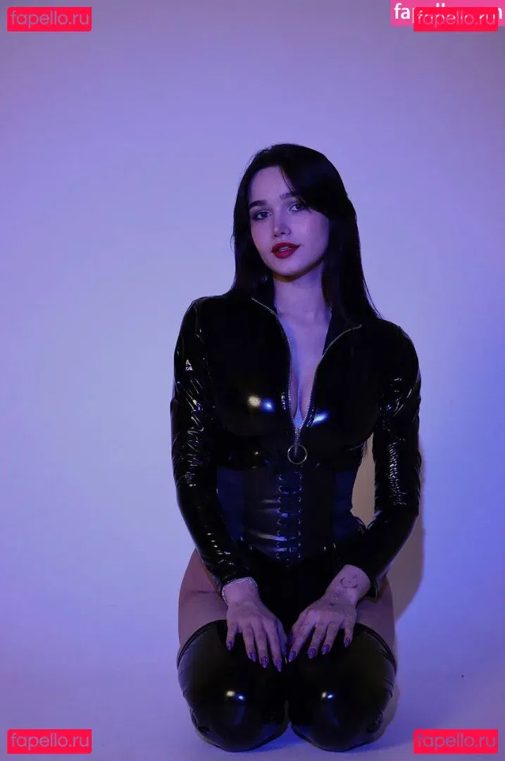 stefannichka Onlyfans Photo Gallery 